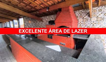 Casa à venda no Jardim Leônidas Moreira, São Paulo-SP: 3 quartos, 3 suítes, sala, 4 banheiros, 2 vagas, 170m² - Imperdível!