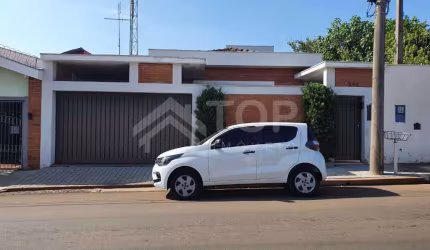 Casa com 4 quartos à venda no Jardim Brasil, São Carlos , 217 m2 por R$ 530.000