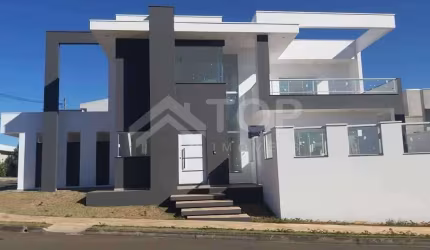Casa em condomínio fechado com 3 quartos à venda no Residencial Eldorado, São Carlos , 220 m2 por R$ 1.277.000