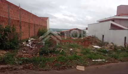 Terreno à venda no Jardim das Torres Prolongamento, São Carlos  por R$ 160.000