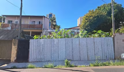 Terreno à venda no Jardim Paraíso, São Carlos  por R$ 430.000