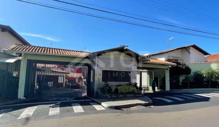 Casa com 3 quartos à venda na Vila Nery, São Carlos , 381 m2 por R$ 1.212.000