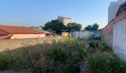 Terreno à venda no Jardim Paraíso, São Carlos  por R$ 330.000