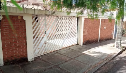 Casa com 4 quartos à venda no Centro, São Carlos , 260 m2 por R$ 790.000