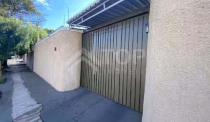 Casa com 2 quartos à venda no Jardim Cruzeiro do Sul, São Carlos , 180 m2 por R$ 450.000