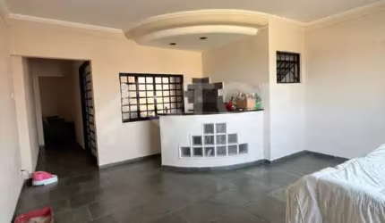 Casa com 2 quartos à venda no Jardim Pacaembu, São Carlos , 160 m2 por R$ 320.000