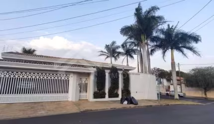 Casa com 3 quartos à venda no Jardim Botafogo 1, São Carlos , 241 m2 por R$ 900.000