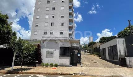 Excelente apartamento para vendas e locação no térreo de 2 dormitórios a região central (não é mobiliado)
