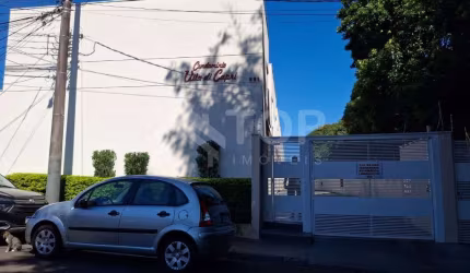 Excelente sobrado de 2 dormitórios no Cond. Vila Di Capri