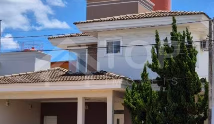 Linda casa de 3 suítes no Res. Eldorado