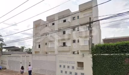 Apartamento Studio com quintal,  próximo a Santa Casa e USP