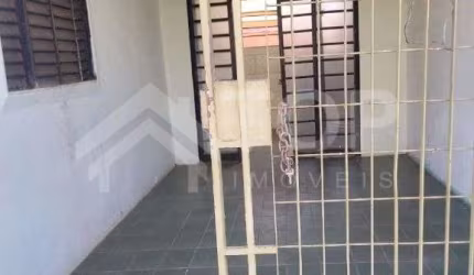 3 casas no mesmo terreno