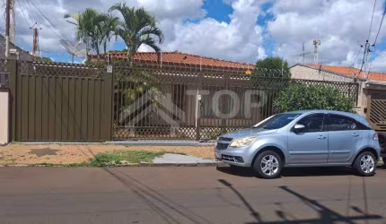 Excelente imóvel para vendas na região central da cidade com 4 dormitórios com 1 suíte
