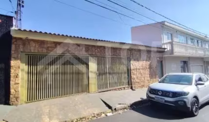 Excelente casa de 2 dormitorios com 1 suite no bairro Vila Prado