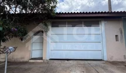 Linda casa no bairro Jardim Araucária com 2 dormitórios