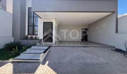 Belíssima casa térrea no Faixa Azul com lazer completo