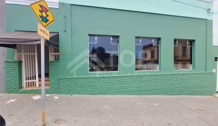 Casa com 1 quarto para alugar no Centro, São Carlos , 180 m2 por R$ 2.223