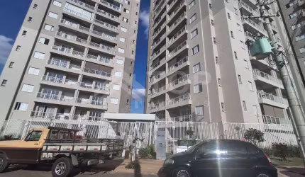 Excelente apartamento de 2 dormitórios, com 1 suíte em excelente localização