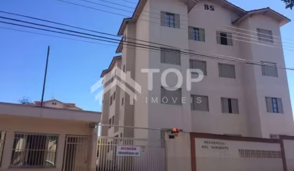 Excelente apartamento de 2 dormitórios totalmente mobiliado no Res.  Sol Nascente