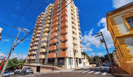 Apartamento com 2 quartos para alugar no Centro, São Carlos , 60 m2 por R$ 2.223