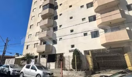 Apartamento reformado no Centro - Parte alta