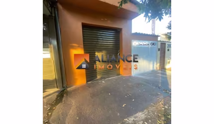 Casa Com Salão