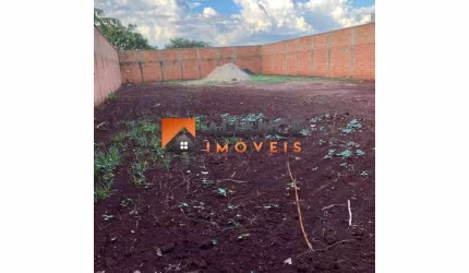 Terreno Em Otima Localizaçao