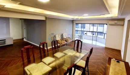 LOCAÇÃO TEMPORADA - Apartamento Padrão