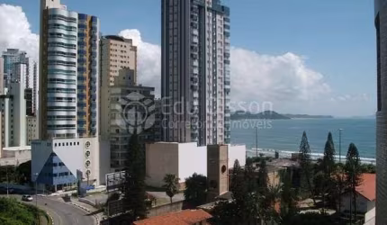 Apartamento à venda no bairro Barra Sul em Balneário Camboriú/SC