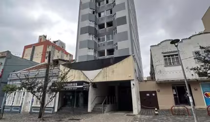 Apartamento no Centro Cívico disponível para venda por R$ 275.000,00