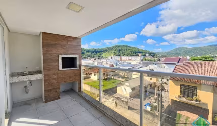 Apartamento com 3 quartos à venda na Rua Ana Maria Ferreira, 10, Rio Caveiras, Biguaçu, 93 m2 por R$ 395.000