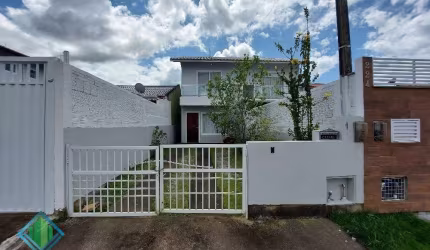 Casa com 2 quartos à venda na Rua Amântino Francisco da Silva, 224, Bela Vista, Palhoça, 64 m2 por R$ 295.000