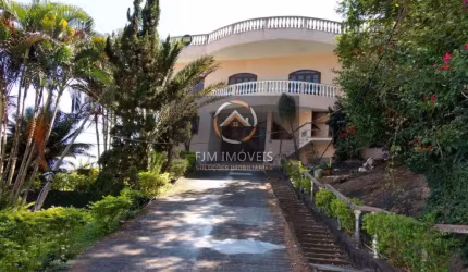 Casa de Condomínio em Charitas  -  Niterói
