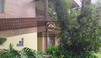 Sítio em Várzea das Moças - Niterói