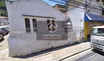 FJM imóveis vende -Casa em Santa Rosa  -  Niterói