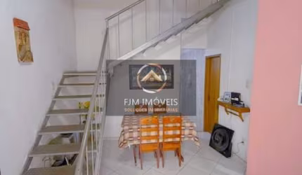 FJM imóveis vende-Casa em São Lourenço  -  Niterói