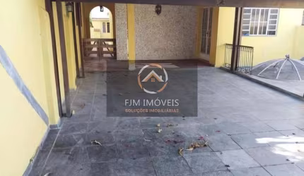 FJM imóveis vende -Casa em Fonseca  -  Niterói