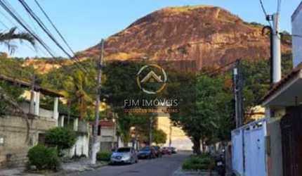 Casa em São Francisco  -  Niterói