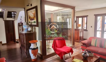 Casa em Camboinhas  -  Niterói