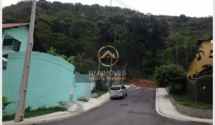 Lote / Terreno em Piratininga  -  Niterói
