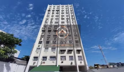 Apartamento em Cubango - Niterói com 75m², 2 dormitórios e 2 banheiros por R$290.000 - Venda e Locação