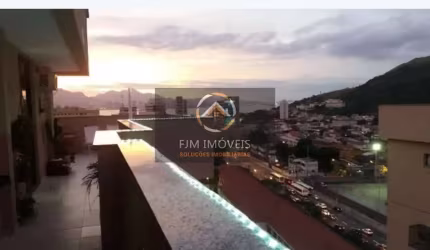 Espaçoso apartamento de 2 quartos com suíte e 120m² no Centro de Niterói - R$ 690.000 para venda