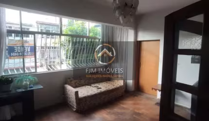 FJM Imóveis vende: Excelente apartamento de 113m² no Centro de Niterói - 3 quartos, 1 suíte, 3 banheiros por R$400.000