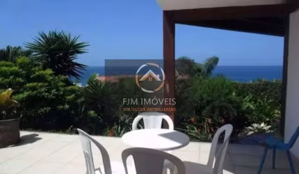 Casa em Camboinhas, Niterói: 3 quartos, 1 suíte e 4 banheiros por R$2.300.000 para venda