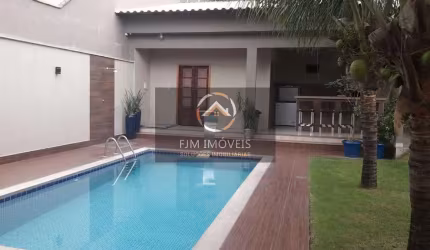 FJM Imóveis vende: Casa à Venda em Fonseca, Niterói - 3 Quartos, 300m²