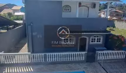 FJM Imóveis vende: Casa de luxo em Piratininga, Niterói: 351m², 3 quartos, 5 banheiros e 3 suítes por R$1.150.000