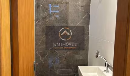 Casa em Pindobas - Maricá: 2 Dorms, 1 Suíte, R$ 490 mil