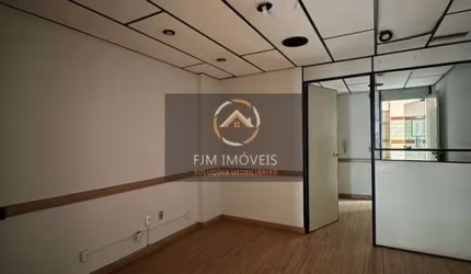 FJM IMÓVEIS VENDE: sala comercial no melhor edifício comercial do centro de Niterói, São 40 metros de sala, dividido em 2 ambientes comerciais, recepção, cozinha e banheiro.