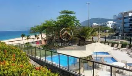 FJM IMÓVEIS VENDE: Este magnífico apartamento de 268 m² oferecendo 4 dormitórios, sendo 2 suítes, e 5 banheiros, ideal para famílias que buscam espaço e privacidade.