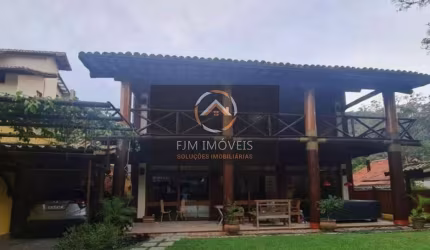 Casa à Venda em Itacoatiara 4 Dormitórios, 288m² por R$3,45M